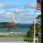 Parkside Inn Bridgeview