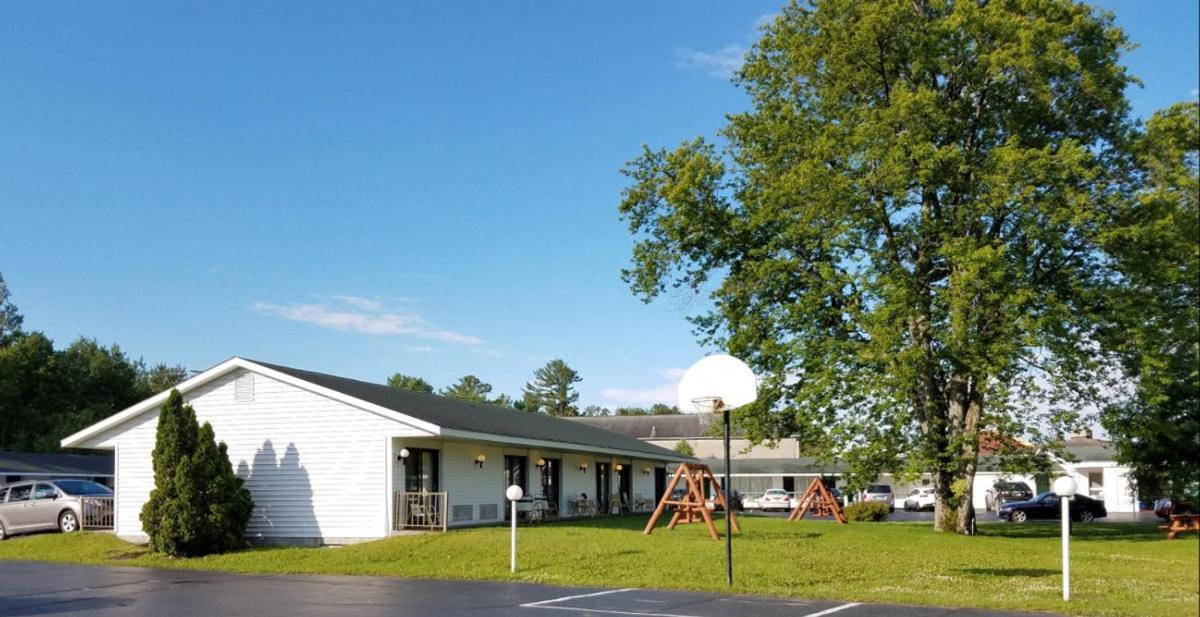 Mackinaw Budget Motel 2*