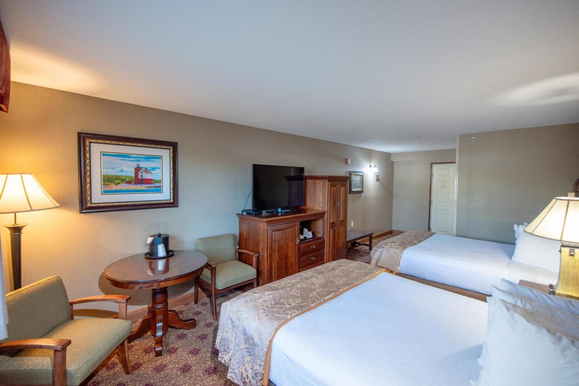 Hotel Hamilton Select Beachfront Mackinaw Mackinaw City