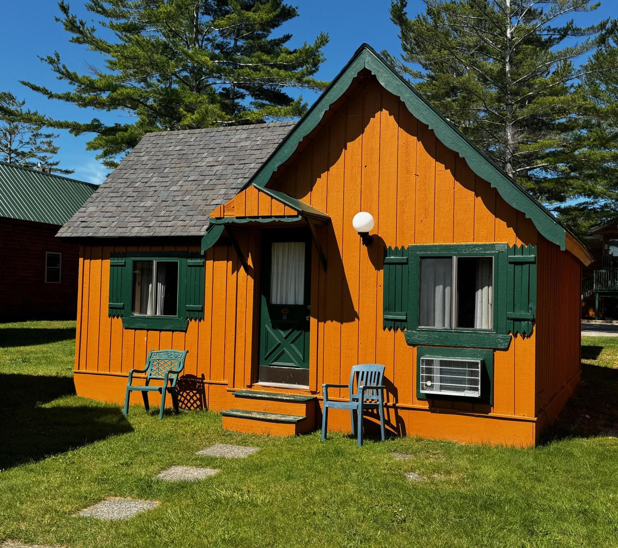 Of Mackinac & Hotel Mackinaw City