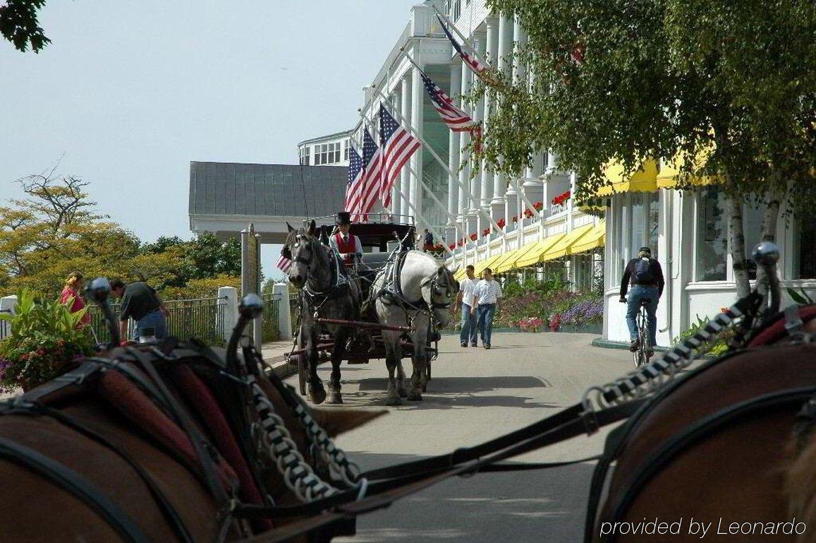 Express Mackinaw By Ihg