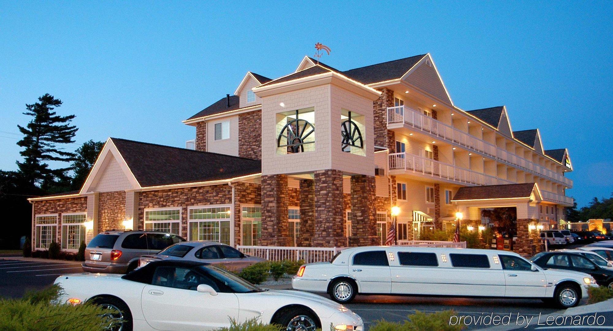 Express Mackinaw By Ihg Hotel