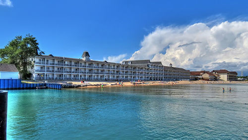 Hamilton Select Beachfront Mackinaw 3* Mackinaw City