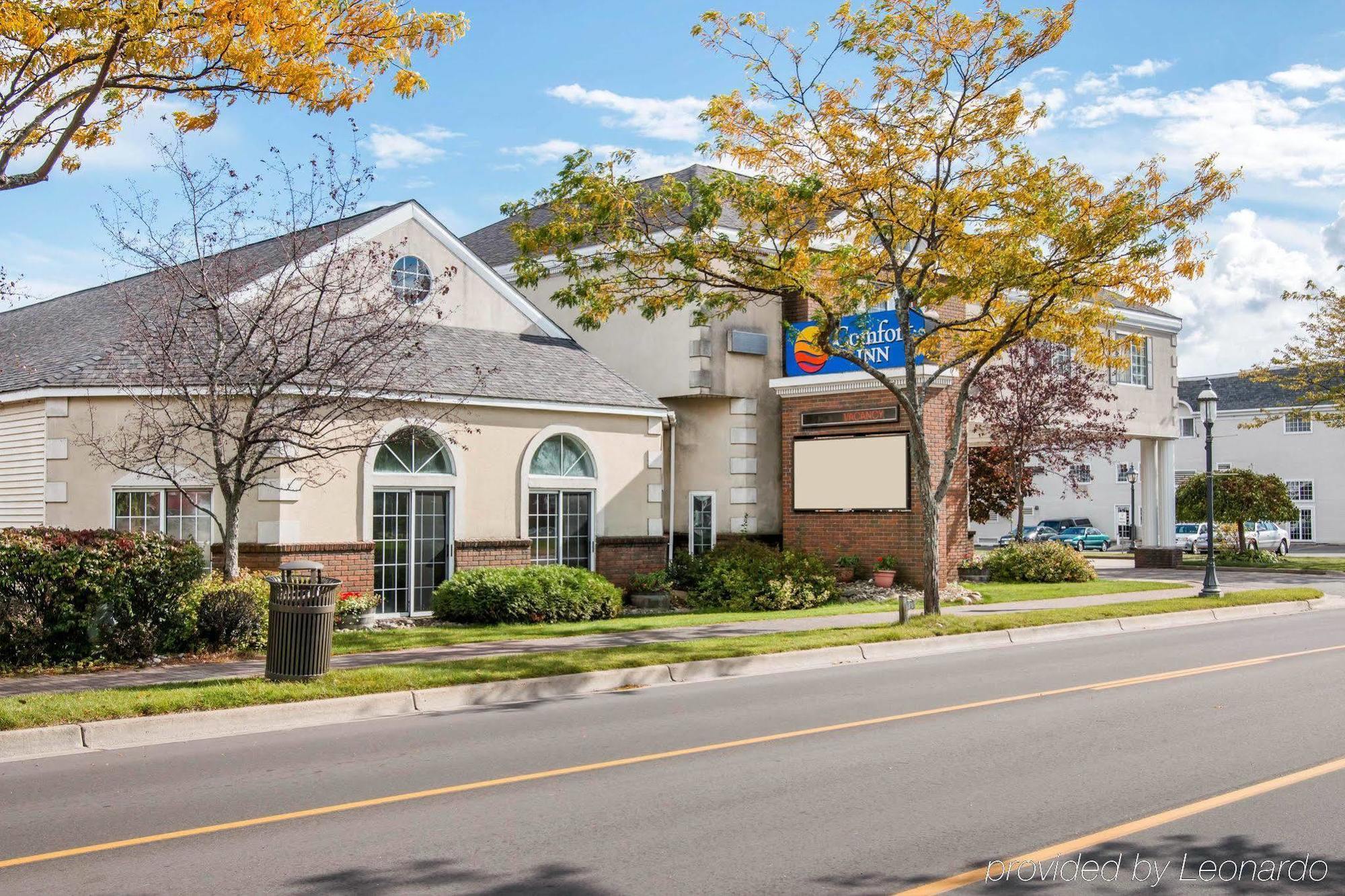 Comfort Lakeside Inn Mackinaw City