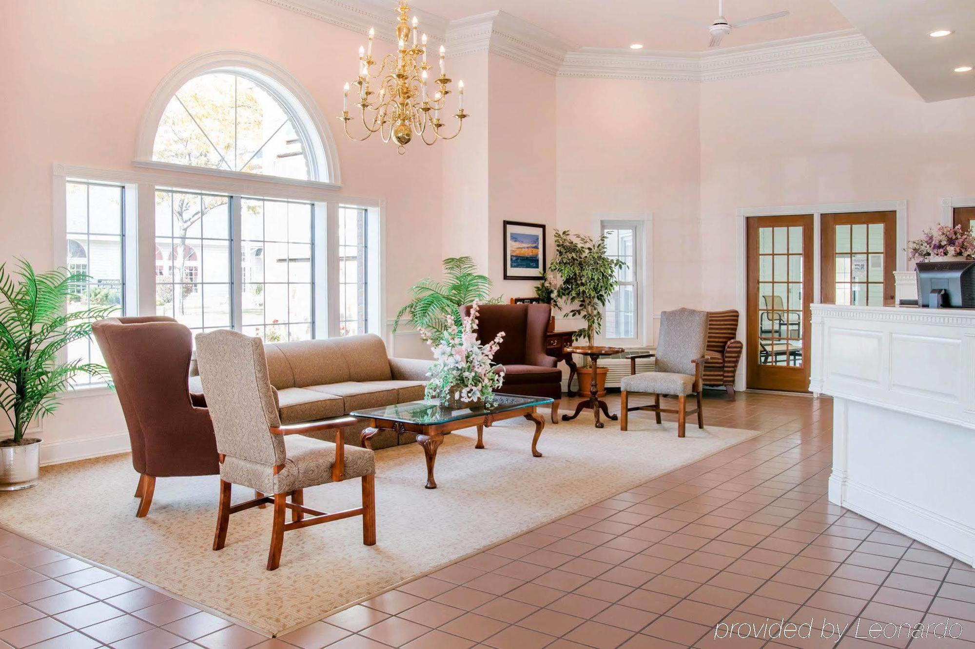 Inn Comfort Lakeside