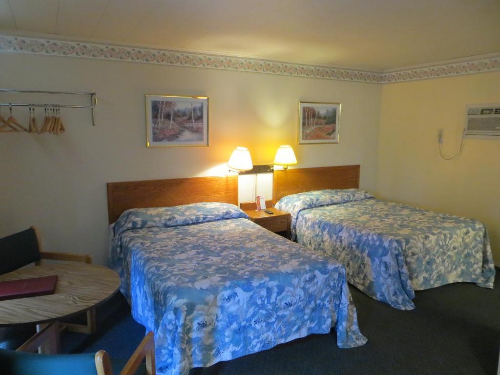 Starlite Budget Motel