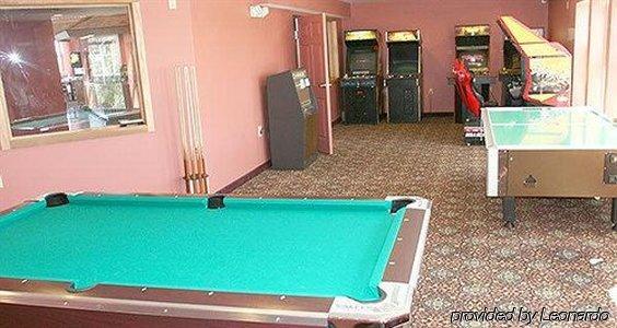Crown Choice & Lakeview And Waterpark Hotel 3*